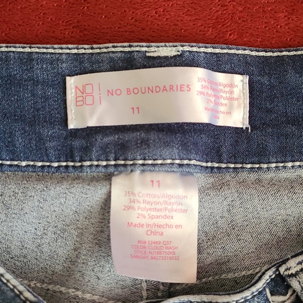 Stone Wash Jean Shorts - Picture 6 of 8